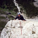 climbng Col dei Bos IV-V (photo Majoni)